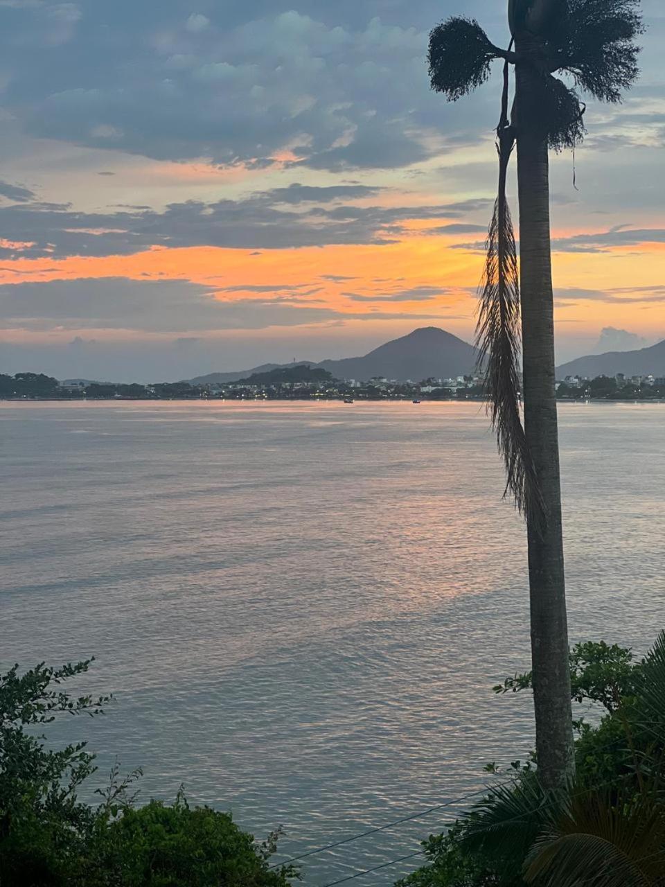 Apartamento Loft Maravilhoso, Com Vista Sensacional Do Mar *