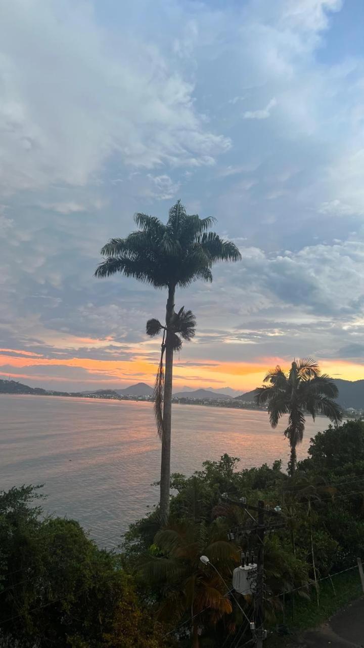 Loft Maravilhoso, Com Vista Sensacional Do Mar Apartamento Ubatuba